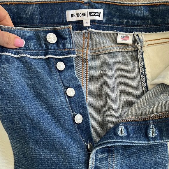 Re/done x Levi’s patchwork jeans! As seen on Gigi and Bella!! Size 25 high rise - Picture 16 of 16